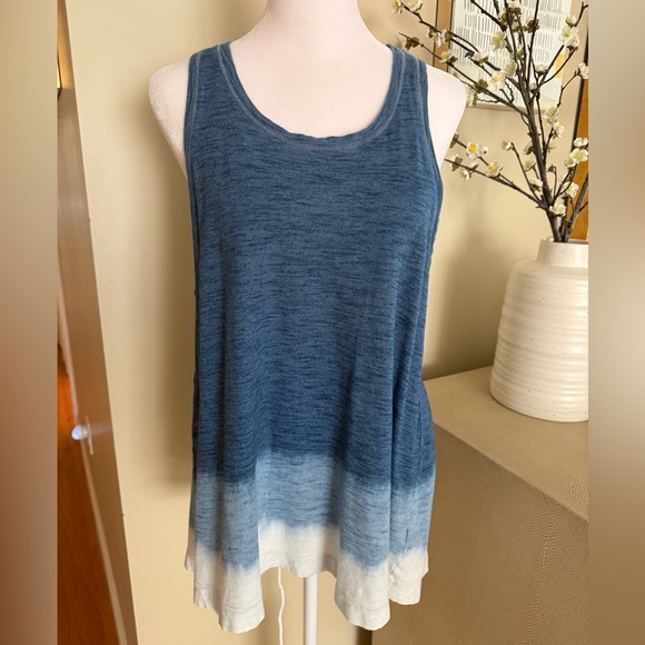 Splendid Blue and White Ombré Tank Top M - Picture 1 of 4